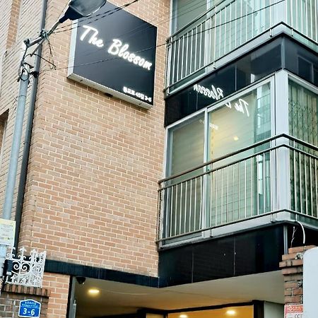 The Blossom Yeonnam Guesthouse Сеул Екстериор снимка