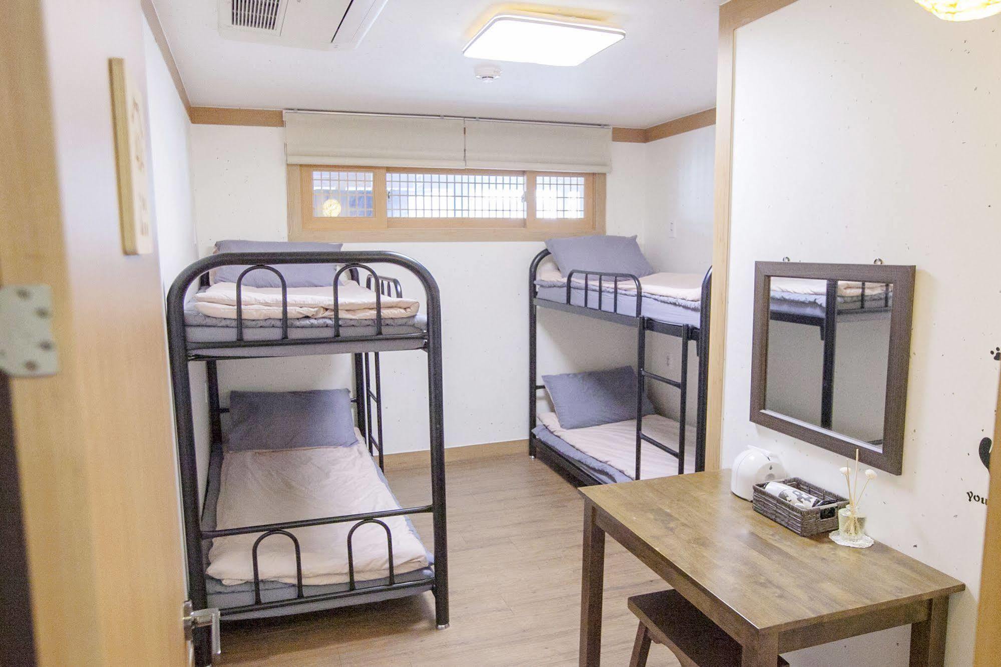 The Blossom Yeonnam Guesthouse Сеул Екстериор снимка