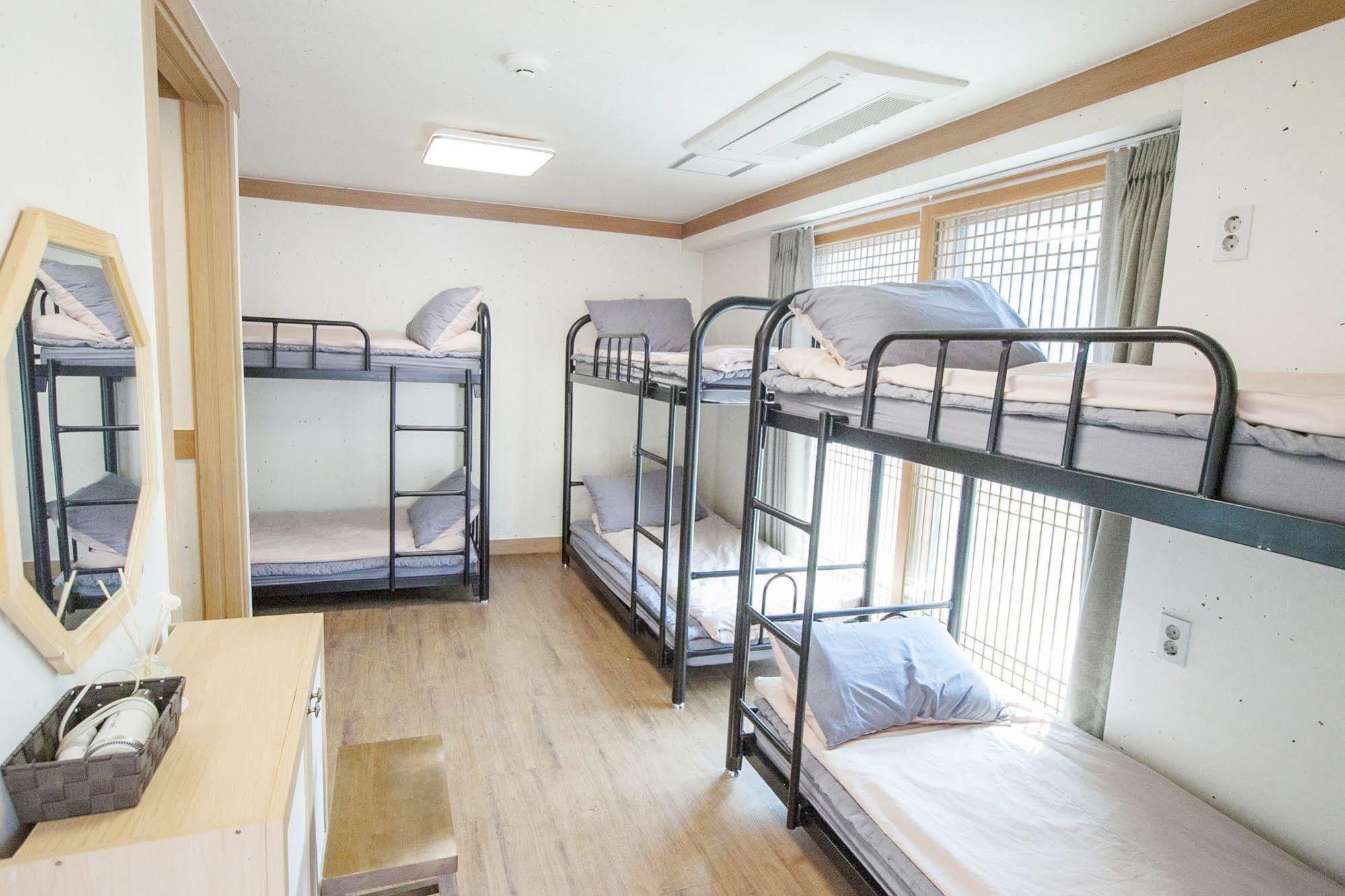 The Blossom Yeonnam Guesthouse Сеул Екстериор снимка